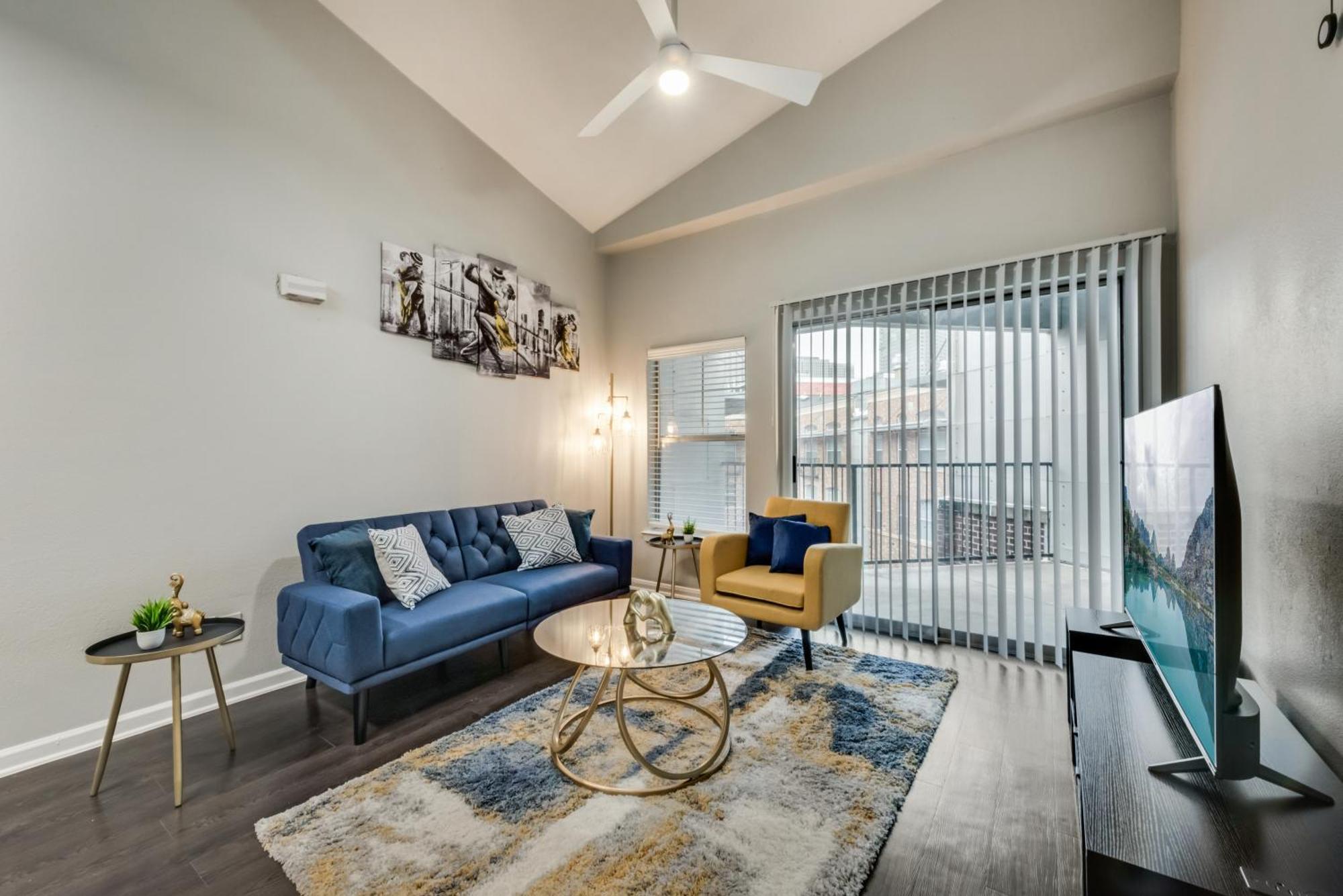 Loft Style 2Br Apt I Dallas City Center I Pool I Gym I Workspace I Pets Apartment Ngoại thất bức ảnh